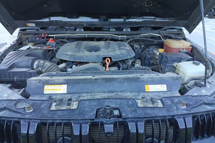 Used BAIC Off-Road BJ40 2021 2.0T Automatic Four-Wheel Drive Ring the Tower Champion Edition Engine Bay