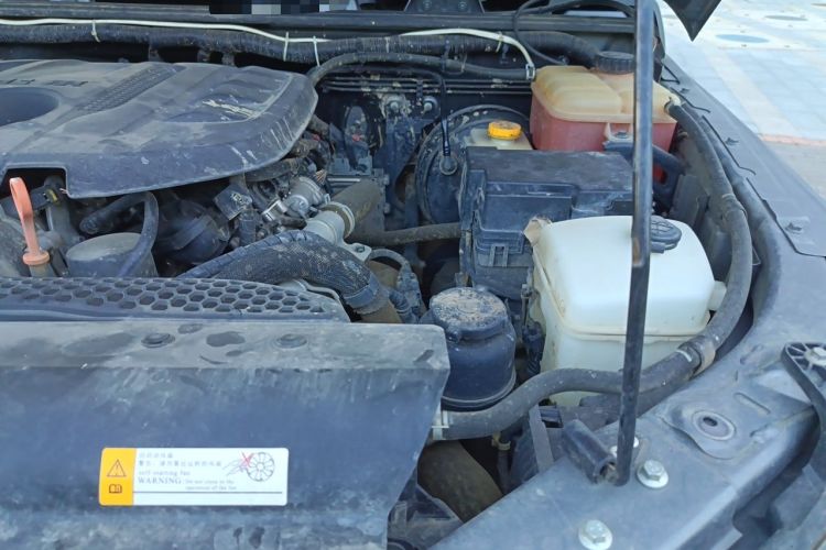 Used BAIC Off-Road BJ40 2021 2.0T Automatic Four-Wheel Drive Ring the Tower Champion Edition Engine Bay Left
