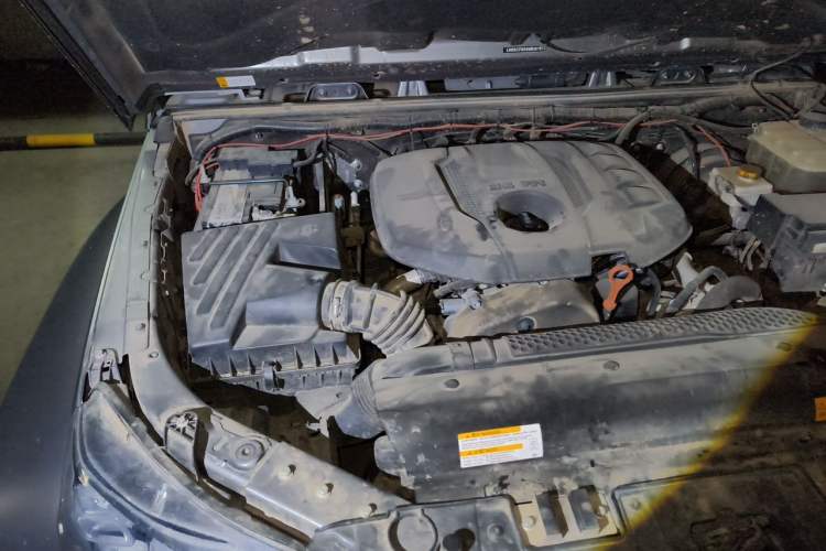 Used BAIC Off-Road BJ40 2021 2.0T Automatic Four-Wheel Drive Ring the Tower Champion Edition Engine Bay Right