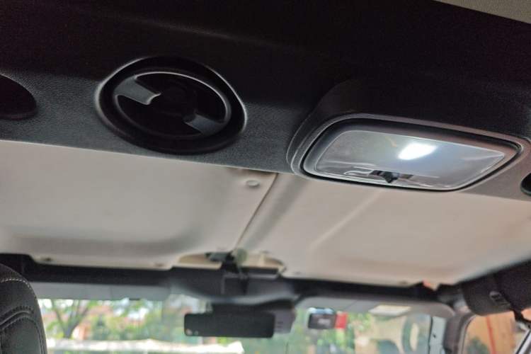 Used BAIC Off-Road BJ40 2021 2.0T Automatic Four-Wheel Drive Ring the Tower Champion Edition Headliner