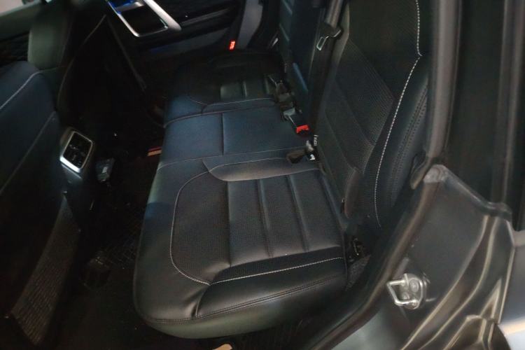Used BAIC Off-Road BJ40 2021 2.0T Automatic Four-Wheel Drive Ring the Tower Champion Edition Interior 4