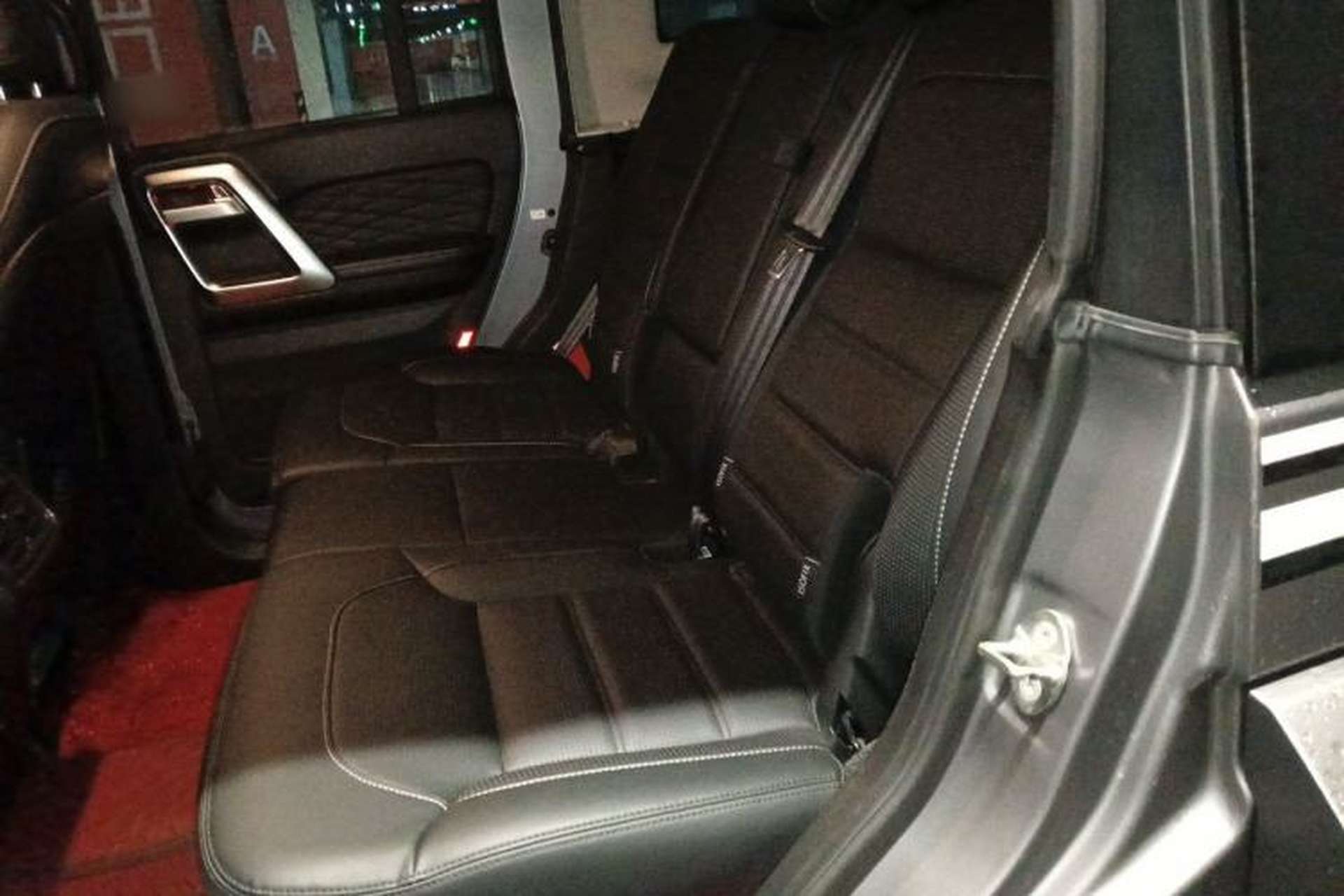 Used BAIC Off-Road BJ40 2021 2.0T Automatic Four-Wheel Drive Ring the Tower Champion Edition Left Rear Seat
