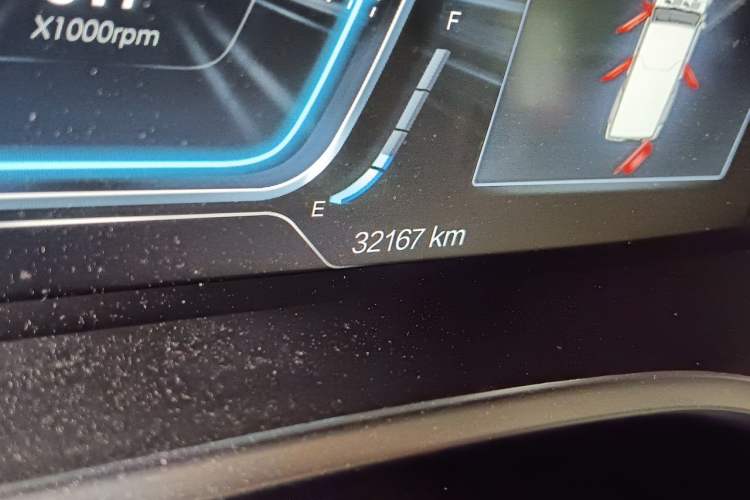 Used BAIC Off-Road BJ40 2021 2.0T Automatic Four-Wheel Drive Ring the Tower Champion Edition Odometer Close Up