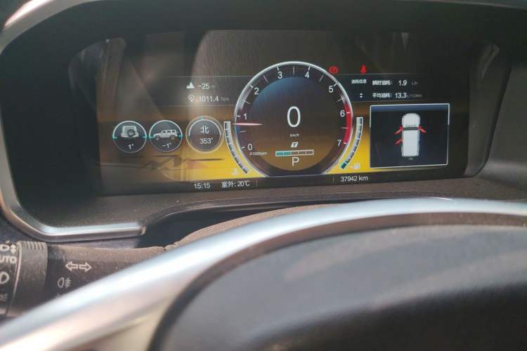 Used BAIC Off-Road BJ40 2021 2.0T Automatic Four-Wheel Drive Ring the Tower Champion Edition Odometer Close Up