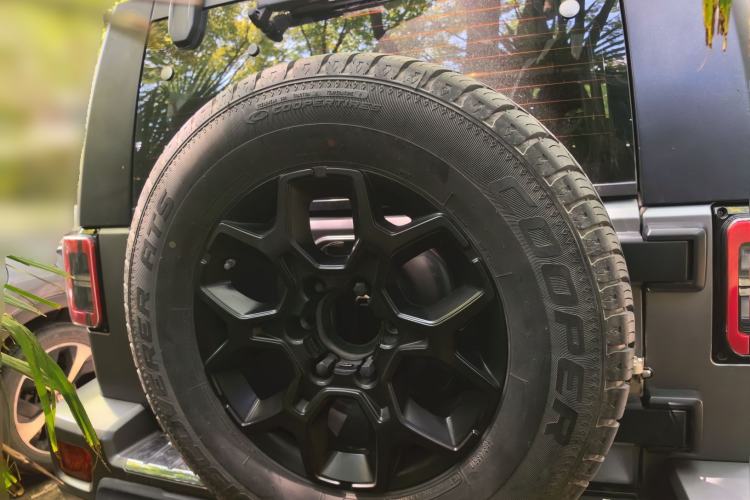 Used BAIC Off-Road BJ40 2021 2.0T Automatic Four-Wheel Drive Ring the Tower Champion Edition Rear