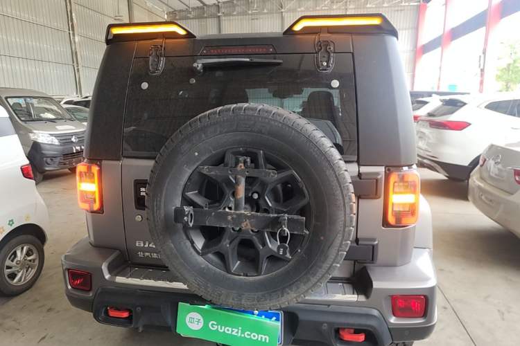 Used BAIC Off-Road BJ40 2021 2.0T Automatic Four-Wheel Drive Ring the Tower Champion Edition Rear