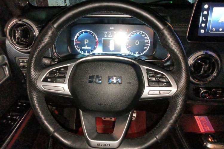 Used BAIC Off-Road BJ40 2021 2.0T Automatic Four-Wheel Drive Ring the Tower Champion Edition Steering Wheel
