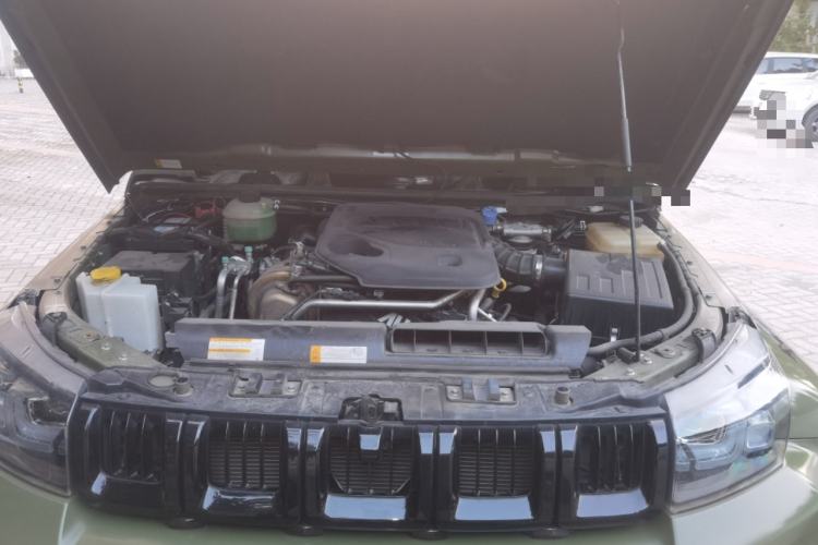 Used BAIC Off-Road BJ40 2021 2.0D Automatic Four-Wheel Drive Blade Hero Edition Adventurer Type Engine Bay