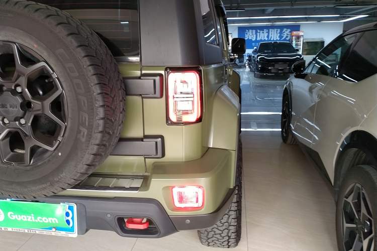 Used BAIC Off-Road BJ40 2021 2.0D Automatic Four-Wheel Drive Blade Hero Edition Adventurer Type Exterior 3