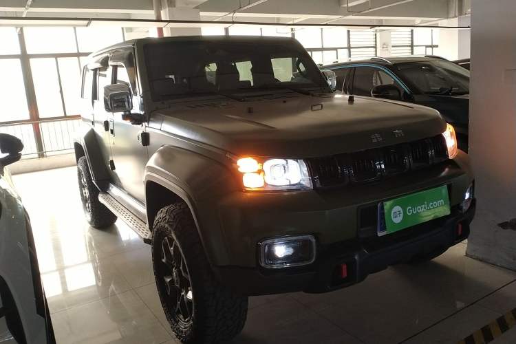 Used BAIC Off-Road BJ40 2021 2.0D Automatic Four-Wheel Drive Blade Hero Edition Adventurer Type Front Right 45 Deg