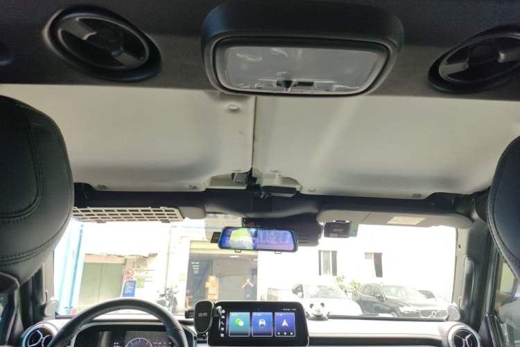 Used BAIC Off-Road BJ40 2021 2.0D Automatic Four-Wheel Drive Blade Hero Edition Adventurer Type Headliner