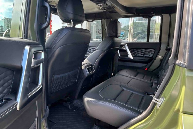 Used BAIC Off-Road BJ40 2021 2.3T Automatic Four-Wheel Drive Blade Hero Edition Supreme Version Interior 3