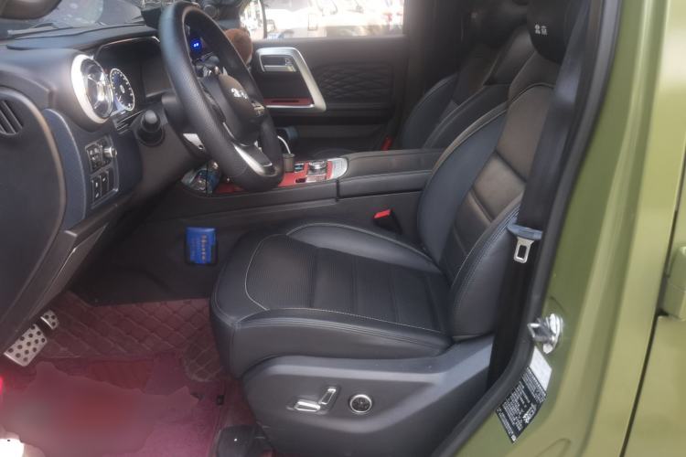 Used BAIC Off-Road BJ40 2021 2.0D Automatic Four-Wheel Drive Blade Hero Edition Adventurer Type Left Front Seat