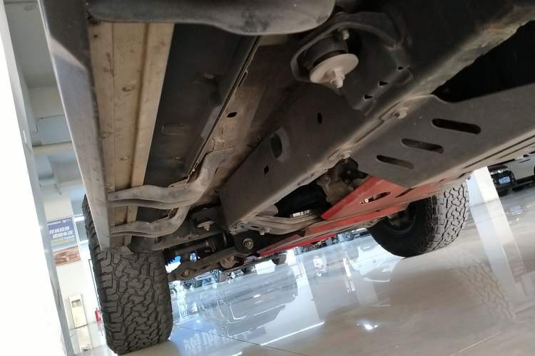 Used BAIC Off-Road BJ40 2021 2.0D Automatic Four-Wheel Drive Blade Hero Edition Adventurer Type Left Side Sill