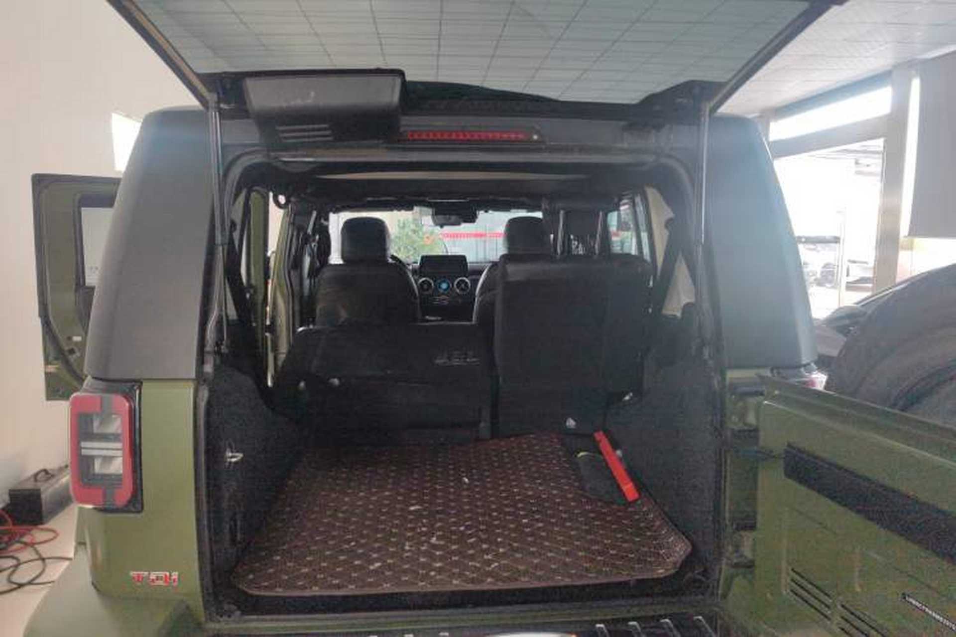 Used BAIC Off-Road BJ40 2021 2.0D Automatic Four-Wheel Drive Blade Hero Edition Adventurer Type Trunk