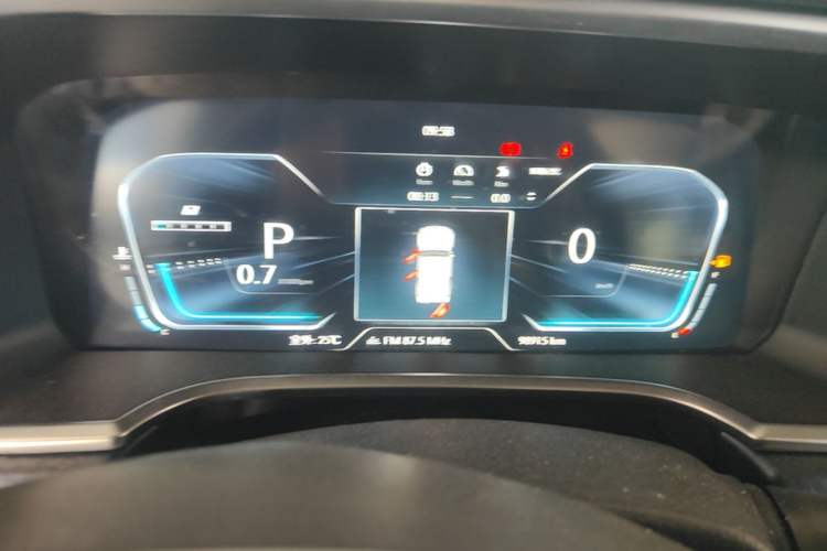 Used BAIC Off-Road BJ40 2021 2.3T Automatic Four-Wheel Drive Blade Hero Edition Supreme Version Instrument Cluster