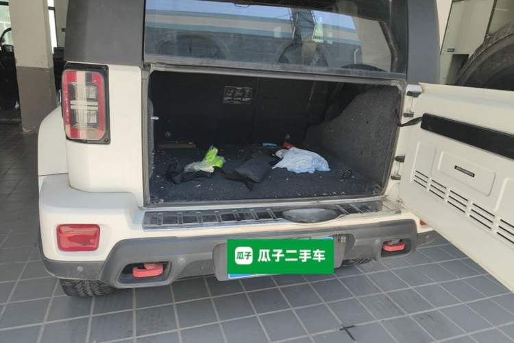 Used BAIC Off-Road BJ40 2021 2.3T Automatic Four-Wheel Drive Blade Hero Edition Supreme Version Trunk