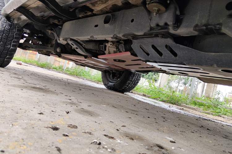 Used BAIC Off-Road BJ40 2021 2.0D Automatic Four-Wheel Drive Blade Hero Edition Adventurer Type Chassis Rear Left