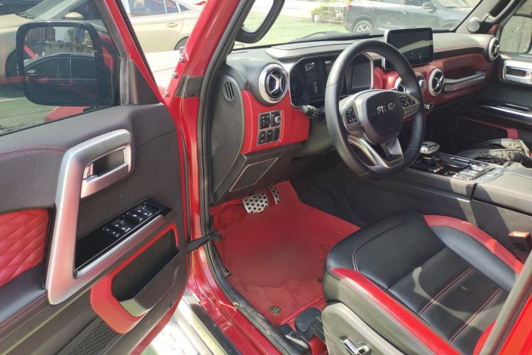 Used BAIC Off-Road BJ40 2021 2.0D Automatic Four-Wheel Drive Blade Hero Edition Adventurer Type Driver Seat