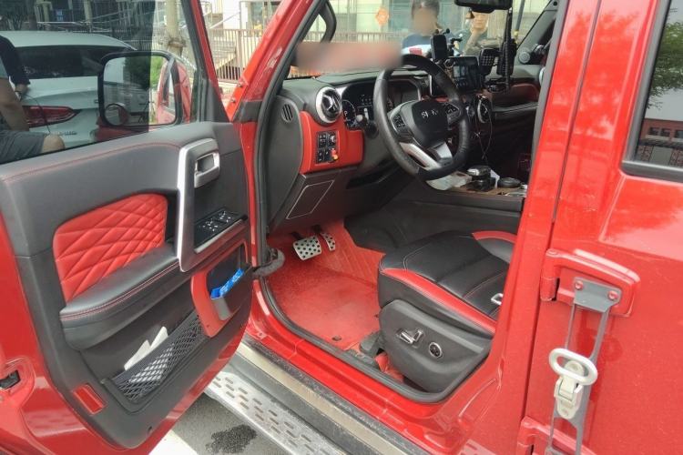 Used BAIC Off-Road BJ40 2021 2.0T Automatic Four-Wheel Drive Ring the Tower Champion Edition Driver Seat