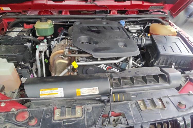 Used BAIC Off-Road BJ40 2021 2.0D Automatic Four-Wheel Drive Blade Hero Edition Adventurer Type Engine Bay