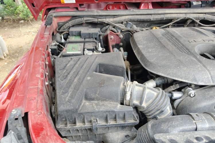 Used BAIC Off-Road BJ40 2021 2.0T Automatic Four-Wheel Drive Ring the Tower Champion Edition Engine Bay Right