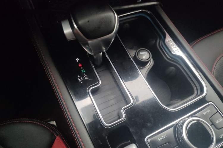 Used BAIC Off-Road BJ40 2021 2.3T Automatic Four-Wheel Drive Blade Hero Edition Supreme Version Gear Lever
