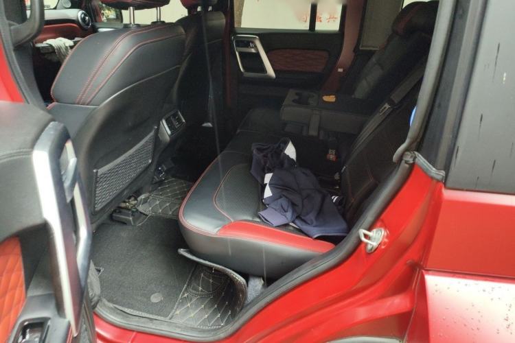 Used BAIC Off-Road BJ40 2021 2.0D Automatic Four-Wheel Drive Blade Hero Edition Adventurer Type Interior 4
