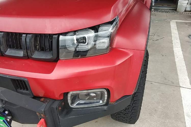 Used BAIC Off-Road BJ40 2021 2.0D Automatic Four-Wheel Drive Blade Hero Edition Adventurer Type Left Front Headlight