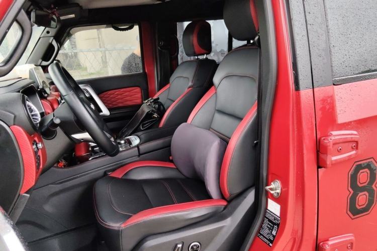 Used BAIC Off-Road BJ40 2021 2.0D Automatic Four-Wheel Drive Blade Hero Edition Adventurer Type Left Front Seat