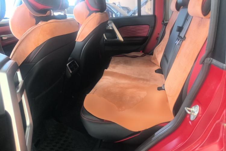 Used BAIC Off-Road BJ40 2021 2.3T Automatic Four-Wheel Drive Blade Hero Edition Supreme Version Left Rear Seat