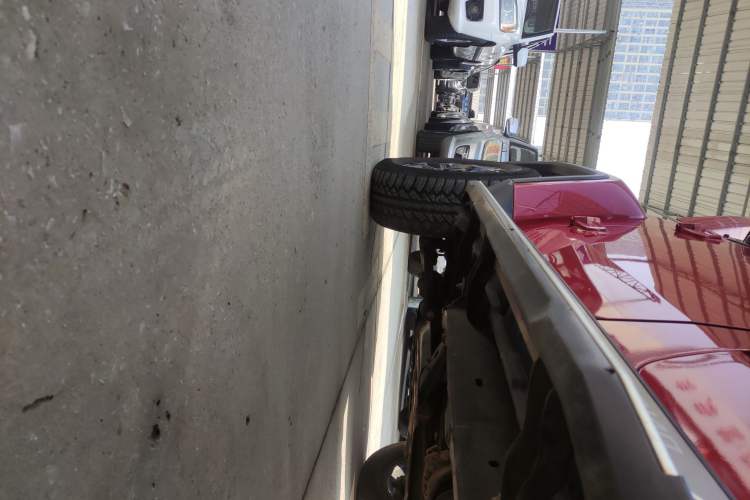 Used BAIC Off-Road BJ40 2021 2.3T Automatic Four-Wheel Drive Blade Hero Edition Supreme Version Left Side Sill