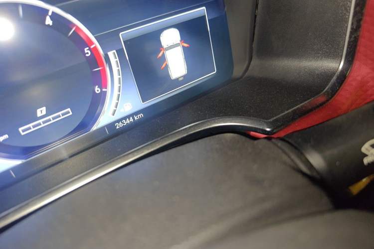 Used BAIC Off-Road BJ40 2021 2.0D Automatic Four-Wheel Drive Blade Hero Edition Adventurer Type Odometer Close Up