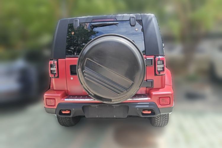 Used BAIC Off-Road BJ40 2021 2.0D Automatic Four-Wheel Drive Blade Hero Edition Adventurer Model (with Front and Rear Electronic Locks) Rear