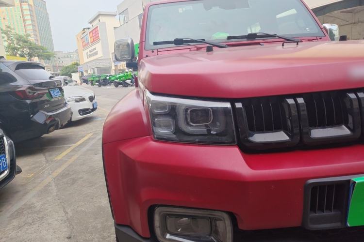 Used BAIC Off-Road BJ40 2021 2.0D Automatic Four-Wheel Drive Blade Hero Edition Adventurer Type Right Front Headlight