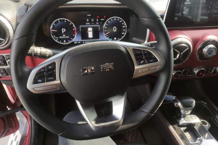 Used BAIC Off-Road BJ40 2021 2.3T Automatic Four-Wheel Drive Blade Hero Edition Supreme Version Steering Wheel