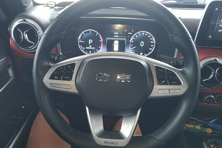 Used BAIC Off-Road BJ40 2021 2.0D Automatic Four-Wheel Drive Blade Hero Edition Adventurer Type Steering Wheel