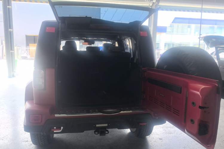 Used BAIC Off-Road BJ40 2021 2.3T Automatic Four-Wheel Drive Blade Hero Edition Supreme Version Trunk