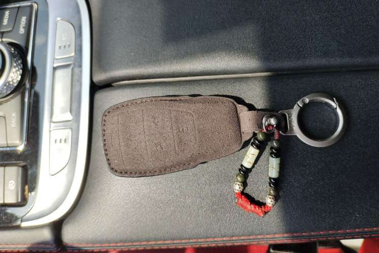 Used BAIC Off-Road BJ40 2021 2.0D Automatic Four-Wheel Drive Blade Hero Edition Adventurer Type Vehicle Key