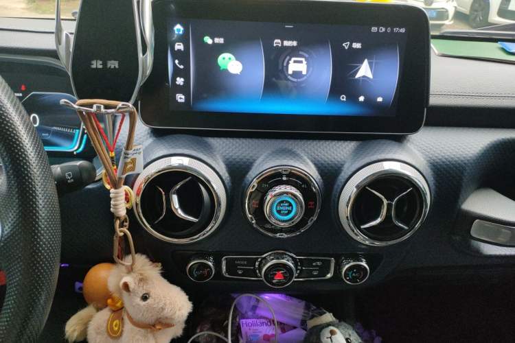 Used BAIC Off-Road BJ40 2021 2.0T Automatic Four-Wheel Drive Ring the Tower Champion Edition Audio And AC Panel