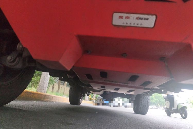 Used BAIC Off-Road BJ40 2021 2.0T Automatic Four-Wheel Drive Ring the Tower Champion Edition Chassis Front
