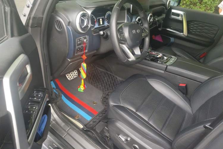 Used BAIC Off-Road BJ40 2021 2.0T Automatic Four-Wheel Drive Ring the Tower Champion Edition Driver Seat