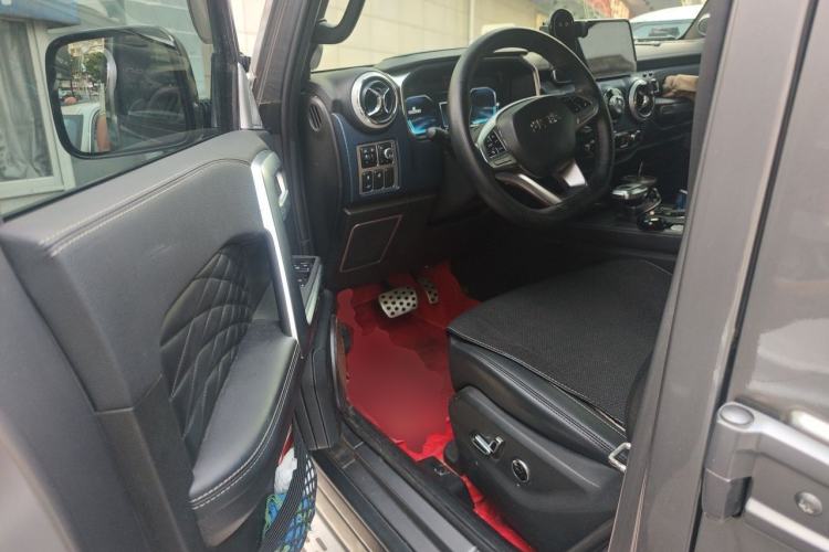 Used BAIC Off-Road BJ40 2021 2.0T Automatic Four-Wheel Drive Ring the Tower Champion Edition Driver Seat