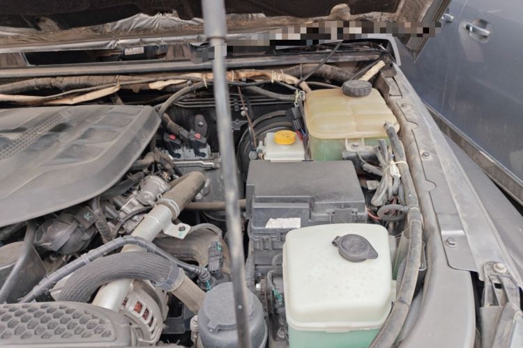 Used BAIC Off-Road BJ40 2021 2.0T Automatic Four-Wheel Drive Ring the Tower Champion Edition Engine Bay Left