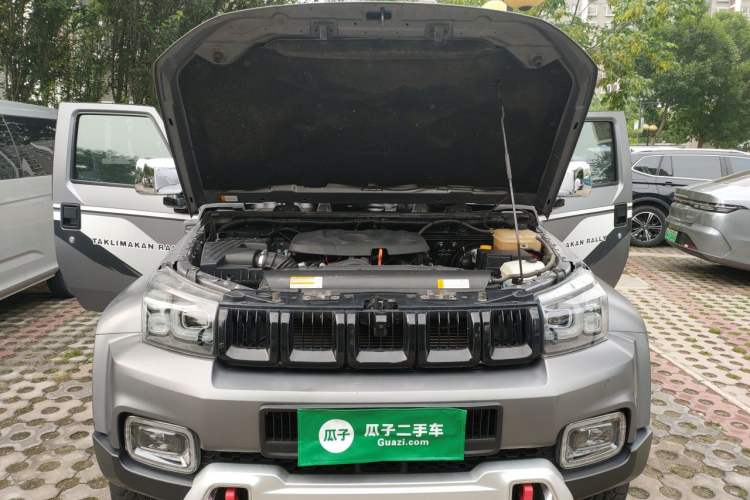 Used BAIC Off-Road BJ40 2021 2.0T Automatic Four-Wheel Drive Ring the Tower Champion Edition Engine Bay