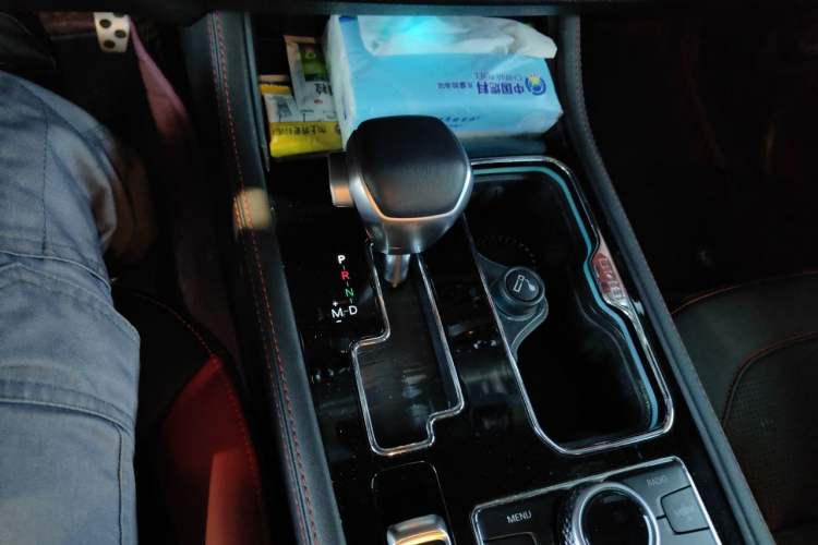 Used BAIC Off-Road BJ40 2021 2.3T Automatic Four-Wheel Drive Blade Hero Edition Supreme Version Gear Lever