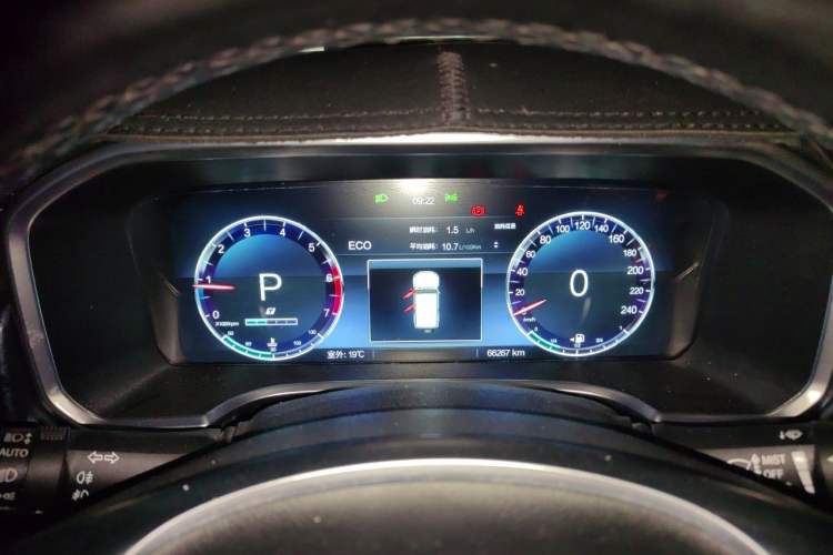 Used BAIC Off-Road BJ40 2021 2.0T Automatic Four-Wheel Drive Ring the Tower Champion Edition Instrument Cluster
