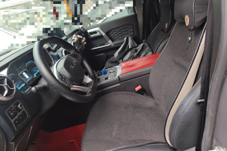 Used BAIC Off-Road BJ40 2021 2.0T Automatic Four-Wheel Drive Ring the Tower Champion Edition Left Front Seat