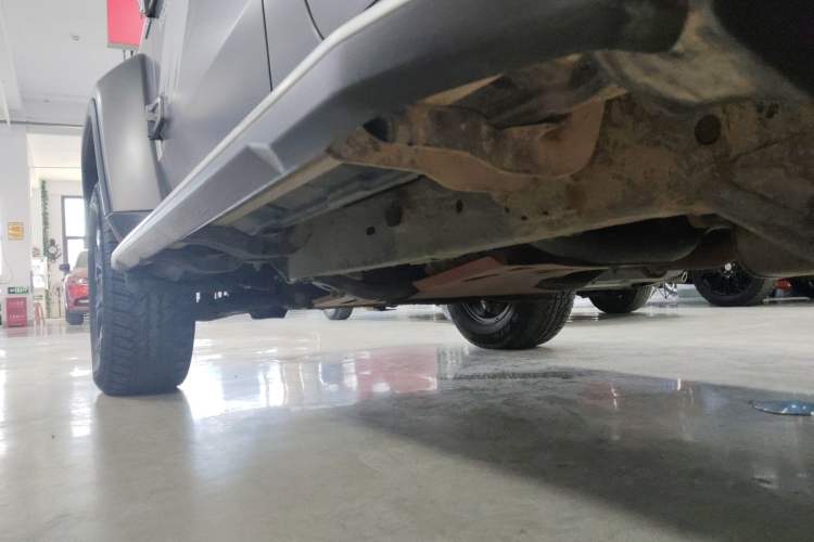 Used BAIC Off-Road BJ40 2021 2.0T Automatic Four-Wheel Drive Ring the Tower Champion Edition Left Side Sill