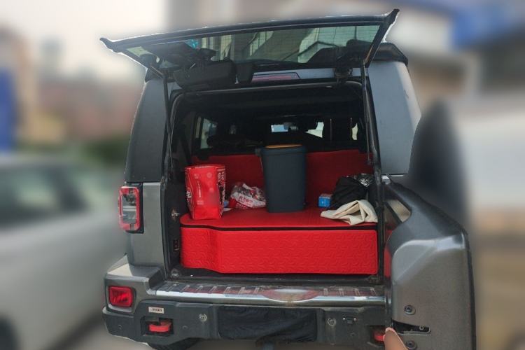 Used BAIC Off-Road BJ40 2021 2.0T Automatic Four-Wheel Drive Ring the Tower Champion Edition Trunk